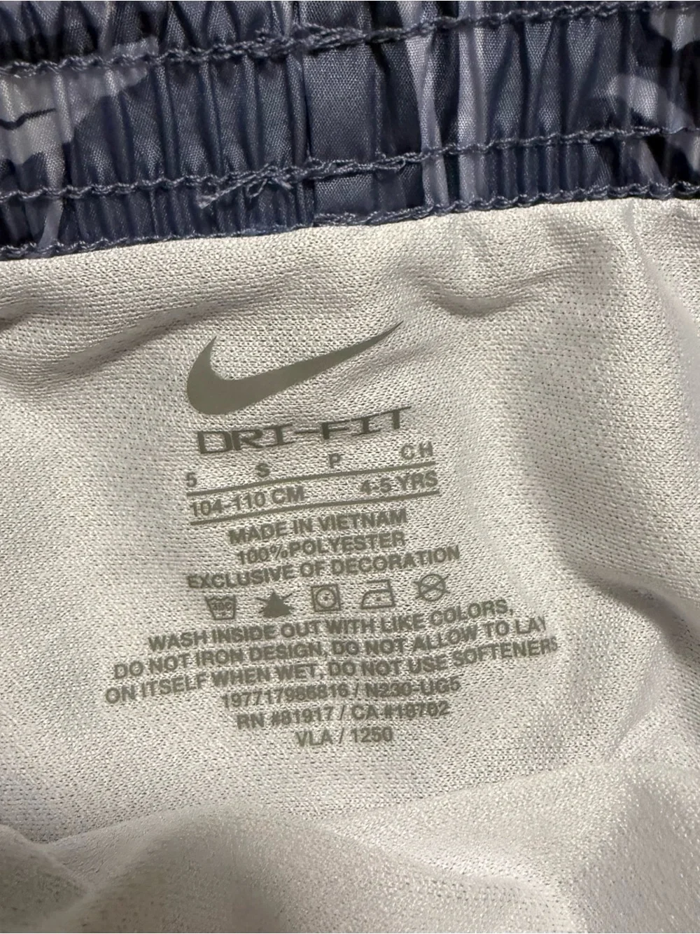 Nike Girls Outfit 2 Piece Matching Set Size 5 Shirt and Shorts New